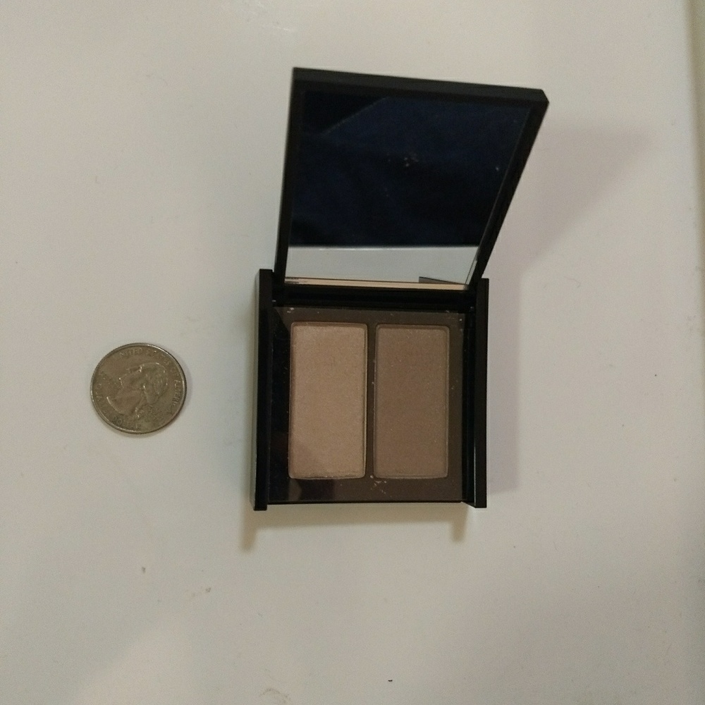 Julep Feels Like Velvet Eyeshadow Duo in Lo &Behol
